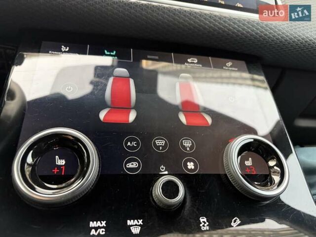 Червоний Ленд Ровер Рендж Ровер Велар, об'ємом двигуна 2 л та пробігом 99 тис. км за 43222 $, фото 38 на Automoto.ua