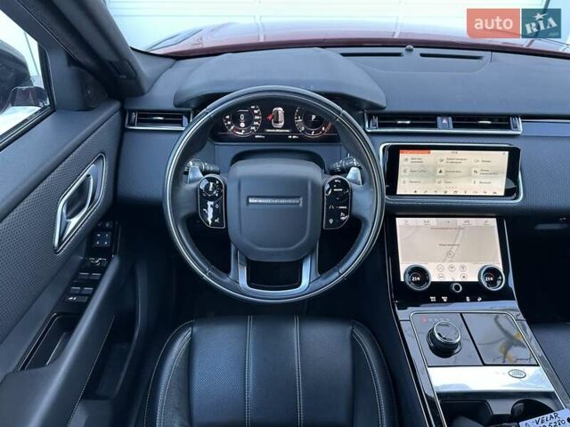Червоний Ленд Ровер Рендж Ровер Велар, об'ємом двигуна 2 л та пробігом 97 тис. км за 35500 $, фото 22 на Automoto.ua