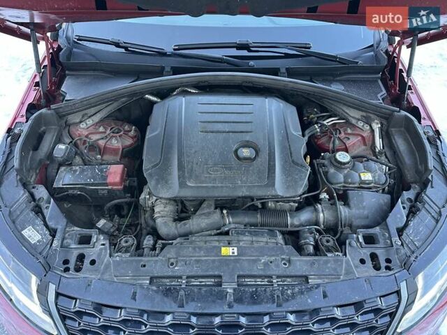 Червоний Ленд Ровер Рендж Ровер Велар, об'ємом двигуна 2 л та пробігом 97 тис. км за 35500 $, фото 35 на Automoto.ua