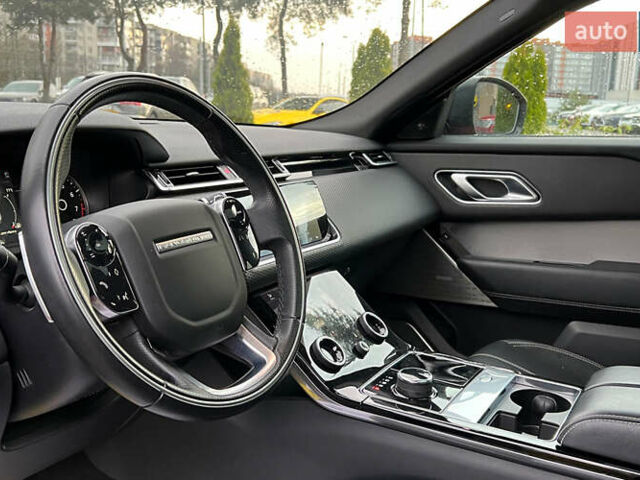 Червоний Ленд Ровер Рендж Ровер Велар, об'ємом двигуна 2 л та пробігом 91 тис. км за 30750 $, фото 10 на Automoto.ua