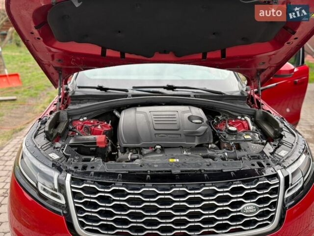 Красный Ленд Ровер Рендж Ровер Велар, объемом двигателя 2 л и пробегом 75 тыс. км за 33900 $, фото 18 на Automoto.ua
