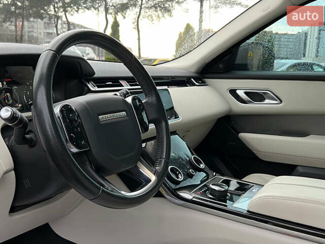 Червоний Ленд Ровер Рендж Ровер Велар, об'ємом двигуна 2 л та пробігом 145 тис. км за 30900 $, фото 9 на Automoto.ua