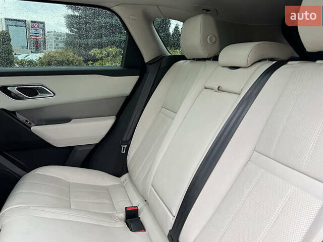 Червоний Ленд Ровер Рендж Ровер Велар, об'ємом двигуна 2 л та пробігом 145 тис. км за 30900 $, фото 24 на Automoto.ua