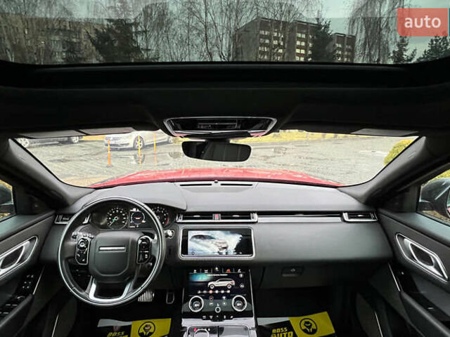 Червоний Ленд Ровер Рендж Ровер Велар, об'ємом двигуна 2 л та пробігом 91 тис. км за 31900 $, фото 15 на Automoto.ua