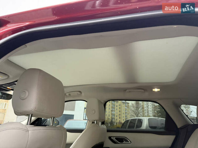 Червоний Ленд Ровер Рендж Ровер Велар, об'ємом двигуна 2 л та пробігом 145 тис. км за 30999 $, фото 14 на Automoto.ua