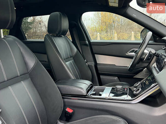 Червоний Ленд Ровер Рендж Ровер Велар, об'ємом двигуна 2 л та пробігом 91 тис. км за 31900 $, фото 23 на Automoto.ua