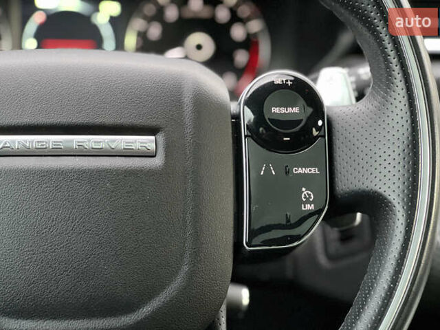 Червоний Ленд Ровер Рендж Ровер Велар, об'ємом двигуна 2 л та пробігом 91 тис. км за 31900 $, фото 13 на Automoto.ua