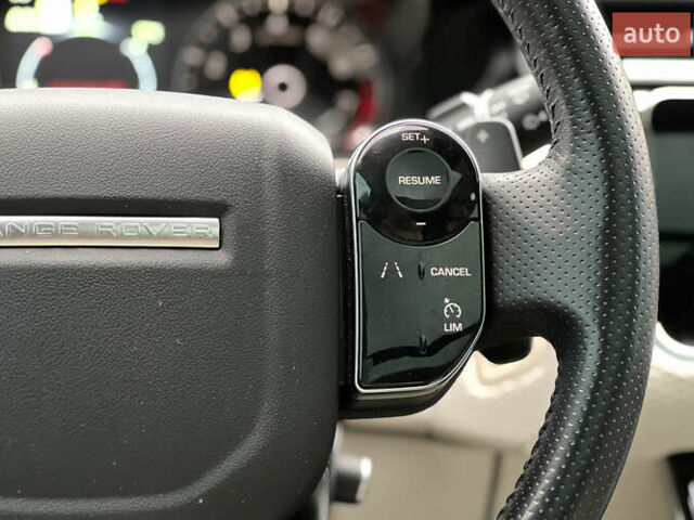 Червоний Ленд Ровер Рендж Ровер Велар, об'ємом двигуна 2 л та пробігом 145 тис. км за 30900 $, фото 12 на Automoto.ua