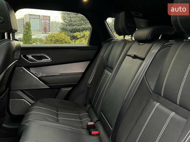 Червоний Ленд Ровер Рендж Ровер Велар, об'ємом двигуна 2 л та пробігом 91 тис. км за 31900 $, фото 25 на Automoto.ua