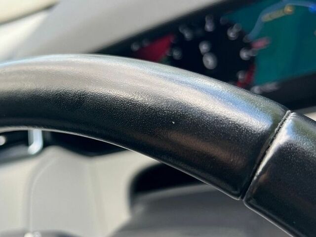 Червоний Ленд Ровер Рендж Ровер Велар, об'ємом двигуна 2 л та пробігом 67 тис. км за 41999 $, фото 59 на Automoto.ua