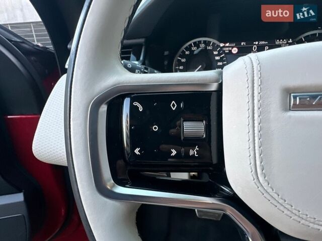 Червоний Ленд Ровер Рендж Ровер Велар, об'ємом двигуна 2 л та пробігом 31 тис. км за 59700 $, фото 54 на Automoto.ua