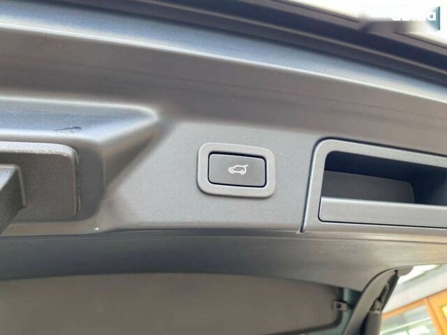 Ленд Ровер Рендж Ровер Велар, объемом двигателя 3 л и пробегом 185 тыс. км за 41500 $, фото 24 на Automoto.ua