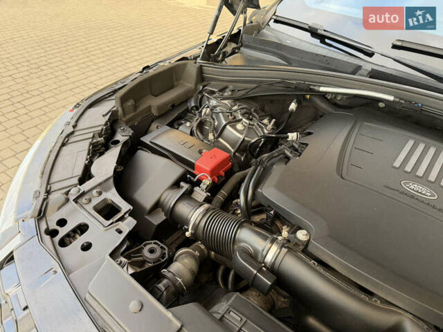 Ленд Ровер Рендж Ровер Велар, объемом двигателя 3 л и пробегом 136 тыс. км за 38000 $, фото 31 на Automoto.ua