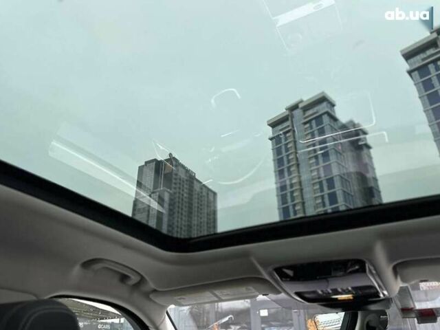 Ленд Ровер Рендж Ровер Велар, объемом двигателя 2 л и пробегом 127 тыс. км за 27900 $, фото 24 на Automoto.ua