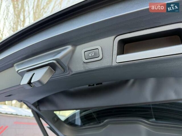 Ленд Ровер Рендж Ровер Велар, об'ємом двигуна 3 л та пробігом 104 тис. км за 37500 $, фото 33 на Automoto.ua