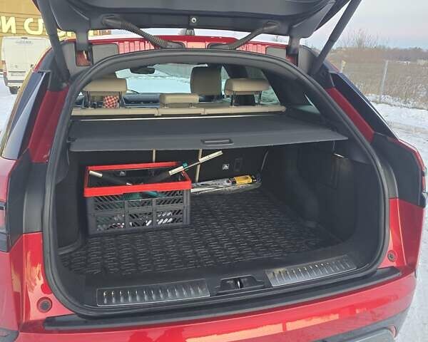 Ленд Ровер Рендж Ровер Велар, объемом двигателя 2 л и пробегом 105 тыс. км за 39999 $, фото 22 на Automoto.ua