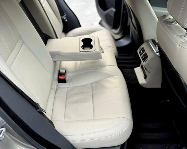 Ленд Ровер Рендж Ровер Велар, объемом двигателя 2 л и пробегом 35 тыс. км за 53000 $, фото 16 на Automoto.ua