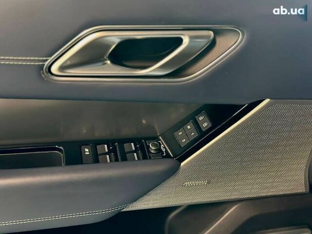 Ленд Ровер Рендж Ровер Велар, об'ємом двигуна 0 л та пробігом 69 тис. км за 55900 $, фото 12 на Automoto.ua