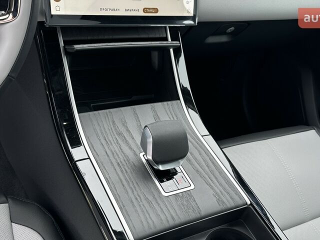 купити нове авто Ленд Ровер Рендж Ровер Велар 2025 року від офіційного дилера JAGUAR LAND ROVER КИЇВ АЕРОПОРТ Ленд Ровер фото