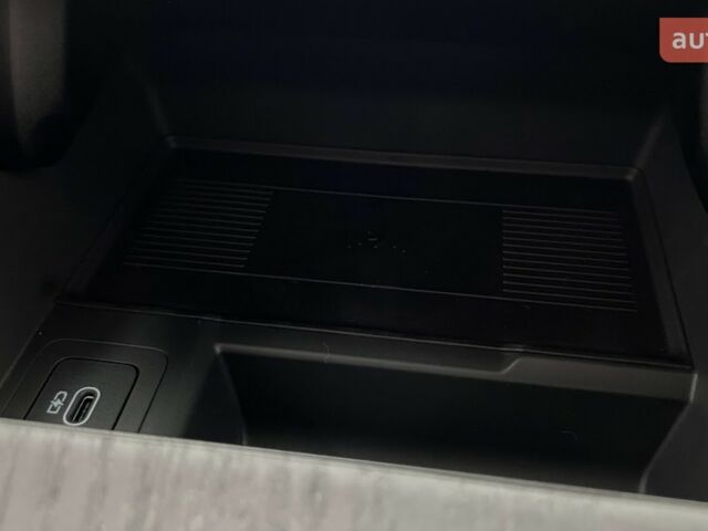 Ленд Ровер Рендж Ровер Велар, объемом двигателя 3 л и пробегом 0 тыс. км за 101314 $, фото 20 на Automoto.ua