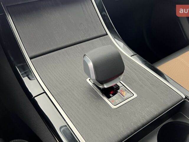 Ленд Ровер Рендж Ровер Велар, объемом двигателя 3 л и пробегом 0 тыс. км за 101314 $, фото 19 на Automoto.ua