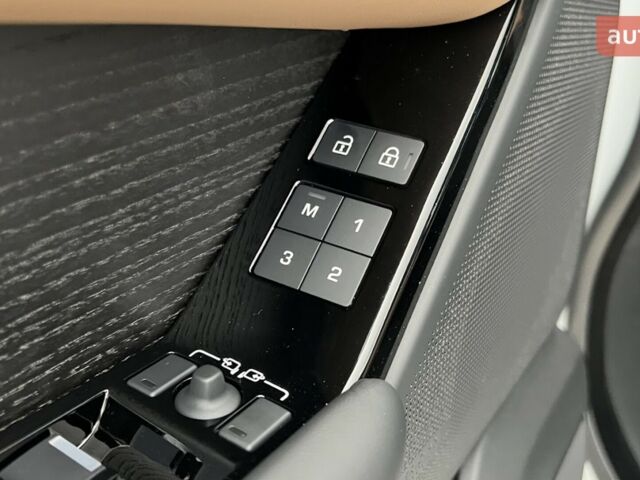 Ленд Ровер Рендж Ровер Велар, объемом двигателя 3 л и пробегом 0 тыс. км за 101314 $, фото 10 на Automoto.ua