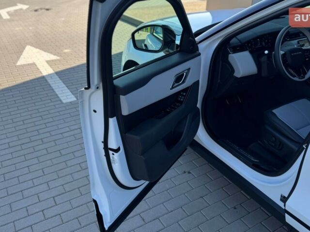 Ленд Ровер Рендж Ровер Велар, об'ємом двигуна 3 л та пробігом 0 тис. км за 94617 $, фото 4 на Automoto.ua