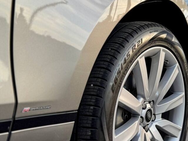 Сірий Ленд Ровер Рендж Ровер Велар, об'ємом двигуна 3 л та пробігом 0 тис. км за 35500 $, фото 5 на Automoto.ua