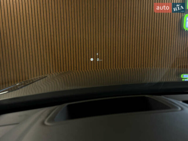 Серый Ленд Ровер Рендж Ровер Велар, объемом двигателя 3 л и пробегом 113 тыс. км за 38000 $, фото 23 на Automoto.ua