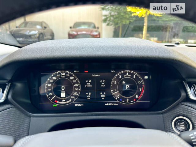 Серый Ленд Ровер Рендж Ровер Велар, объемом двигателя 3 л и пробегом 87 тыс. км за 39499 $, фото 19 на Automoto.ua