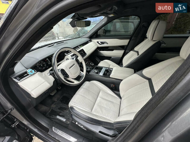 Сірий Ленд Ровер Рендж Ровер Велар, об'ємом двигуна 2.99 л та пробігом 150 тис. км за 41000 $, фото 10 на Automoto.ua