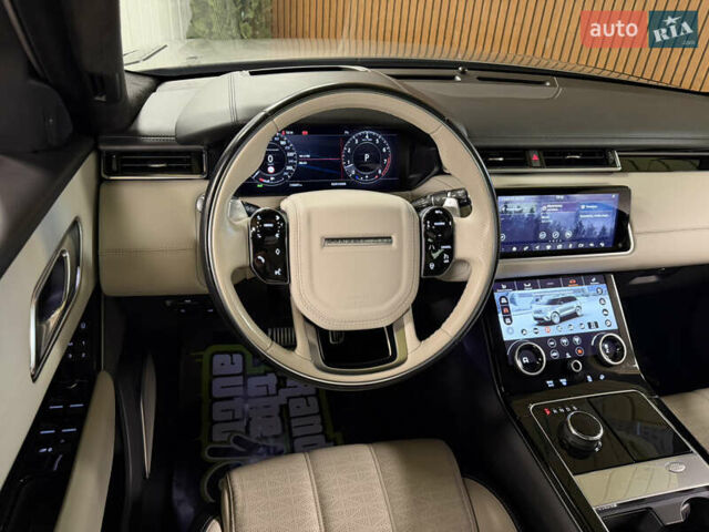 Серый Ленд Ровер Рендж Ровер Велар, объемом двигателя 3 л и пробегом 113 тыс. км за 38000 $, фото 12 на Automoto.ua