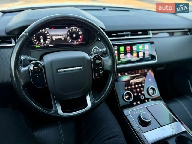Серый Ленд Ровер Рендж Ровер Велар, объемом двигателя 2 л и пробегом 129 тыс. км за 32000 $, фото 9 на Automoto.ua