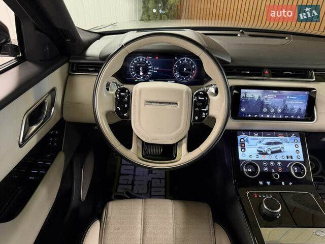 Серый Ленд Ровер Рендж Ровер Велар, объемом двигателя 3 л и пробегом 113 тыс. км за 38000 $, фото 11 на Automoto.ua