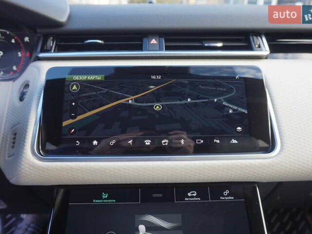 Серый Ленд Ровер Рендж Ровер Велар, объемом двигателя 2 л и пробегом 26 тыс. км за 44000 $, фото 51 на Automoto.ua