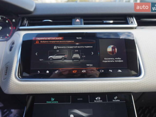 Серый Ленд Ровер Рендж Ровер Велар, объемом двигателя 2 л и пробегом 26 тыс. км за 44000 $, фото 53 на Automoto.ua