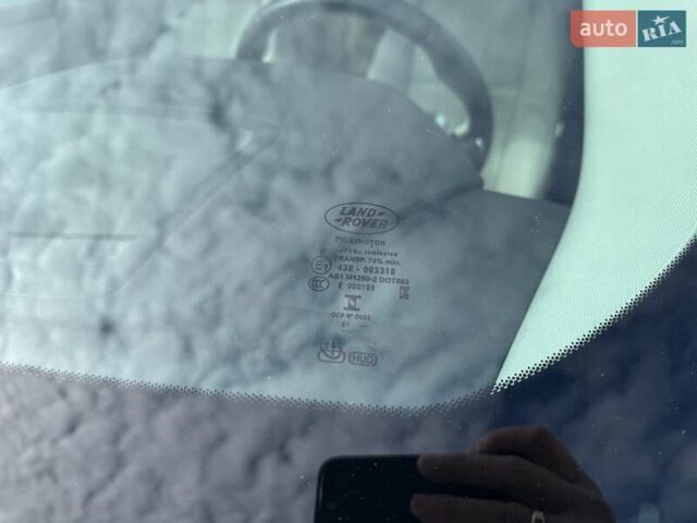 Сірий Ленд Ровер Рендж Ровер Велар, об'ємом двигуна 2 л та пробігом 137 тис. км за 33500 $, фото 16 на Automoto.ua