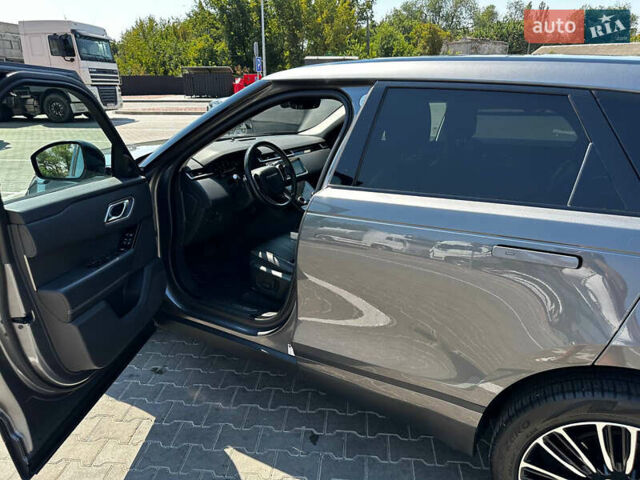 Серый Ленд Ровер Рендж Ровер Велар, объемом двигателя 3 л и пробегом 89 тыс. км за 40500 $, фото 22 на Automoto.ua