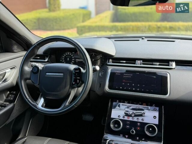Сірий Ленд Ровер Рендж Ровер Велар, об'ємом двигуна 2 л та пробігом 140 тис. км за 32999 $, фото 68 на Automoto.ua
