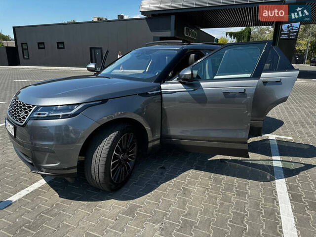 Серый Ленд Ровер Рендж Ровер Велар, объемом двигателя 3 л и пробегом 89 тыс. км за 40500 $, фото 40 на Automoto.ua