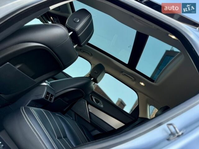 Серый Ленд Ровер Рендж Ровер Велар, объемом двигателя 2 л и пробегом 129 тыс. км за 32000 $, фото 17 на Automoto.ua