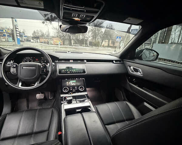 Сірий Ленд Ровер Рендж Ровер Велар, об'ємом двигуна 2 л та пробігом 150 тис. км за 30500 $, фото 9 на Automoto.ua