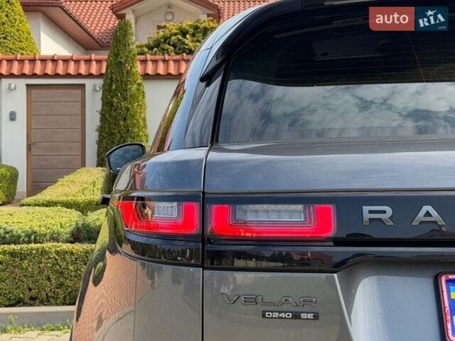 Сірий Ленд Ровер Рендж Ровер Велар, об'ємом двигуна 2 л та пробігом 140 тис. км за 32999 $, фото 30 на Automoto.ua