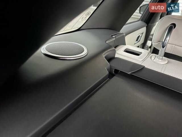 Сірий Ленд Ровер Рендж Ровер Велар, об'ємом двигуна 2 л та пробігом 93 тис. км за 43500 $, фото 60 на Automoto.ua
