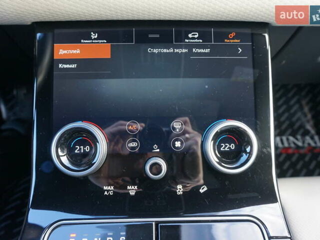 Серый Ленд Ровер Рендж Ровер Велар, объемом двигателя 2 л и пробегом 26 тыс. км за 44000 $, фото 56 на Automoto.ua