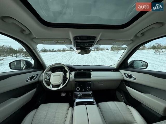Сірий Ленд Ровер Рендж Ровер Велар, об'ємом двигуна 2 л та пробігом 137 тис. км за 33500 $, фото 21 на Automoto.ua