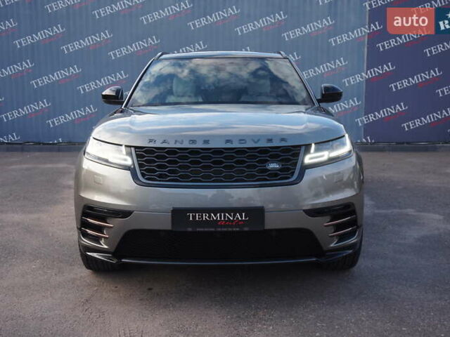 Серый Ленд Ровер Рендж Ровер Велар, объемом двигателя 2 л и пробегом 26 тыс. км за 44000 $, фото 2 на Automoto.ua