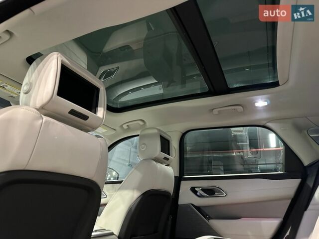 Серый Ленд Ровер Рендж Ровер Велар, объемом двигателя 2 л и пробегом 137 тыс. км за 34500 $, фото 11 на Automoto.ua