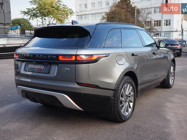 Серый Ленд Ровер Рендж Ровер Велар, объемом двигателя 2 л и пробегом 26 тыс. км за 44000 $, фото 5 на Automoto.ua