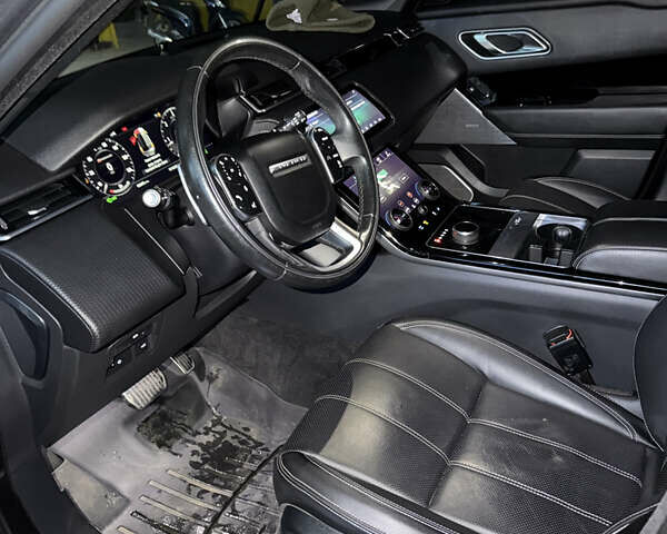 Сірий Ленд Ровер Рендж Ровер Велар, об'ємом двигуна 2 л та пробігом 150 тис. км за 30500 $, фото 11 на Automoto.ua